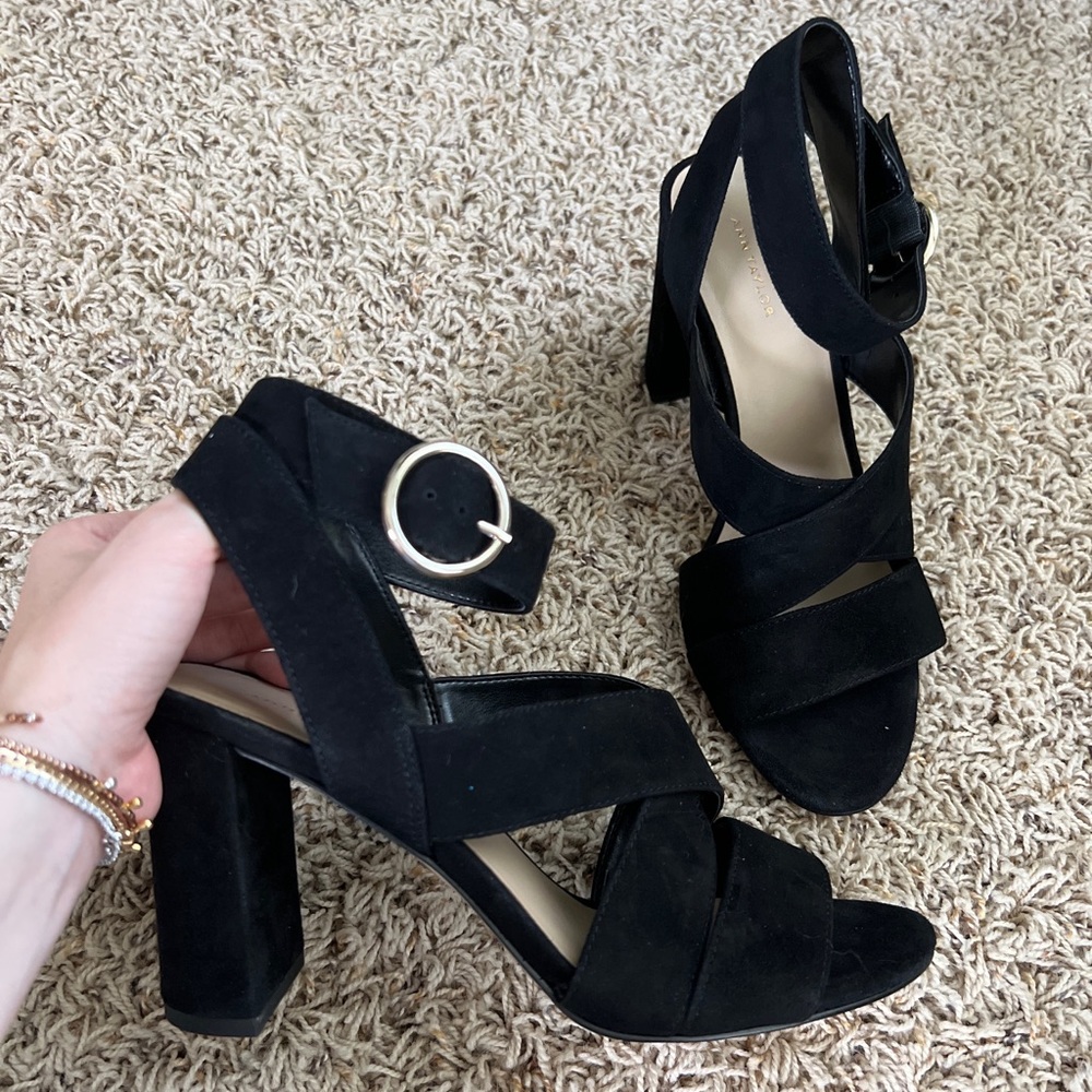 NEW Ann Taylor Suede Sandals